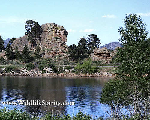 Click Picture to send as an  E-PostCard 51k 500x400